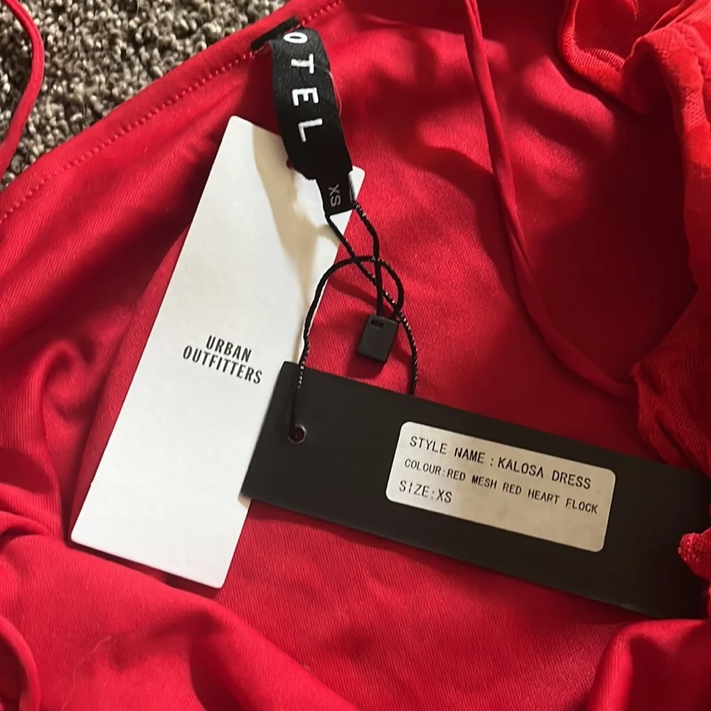 Urban outfitters heart dress - Picture 7 of 8